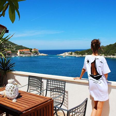Accommodation Triton Lastovo 외부 사진