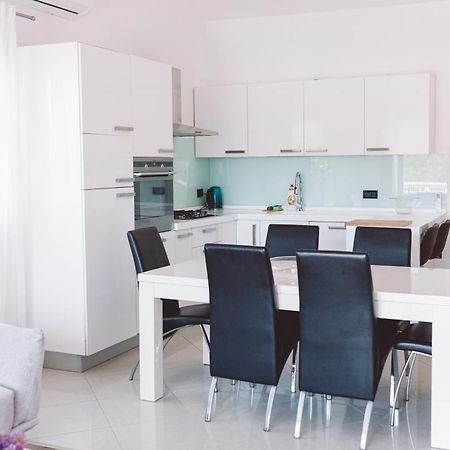 Accommodation Triton Lastovo 외부 사진